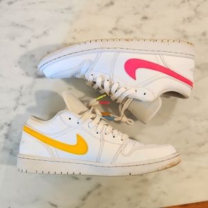 Jordan 1 low "White Neon"